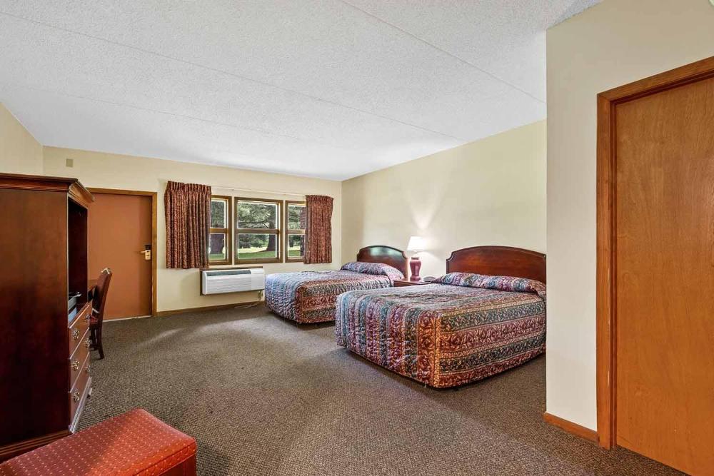 Queen Room
