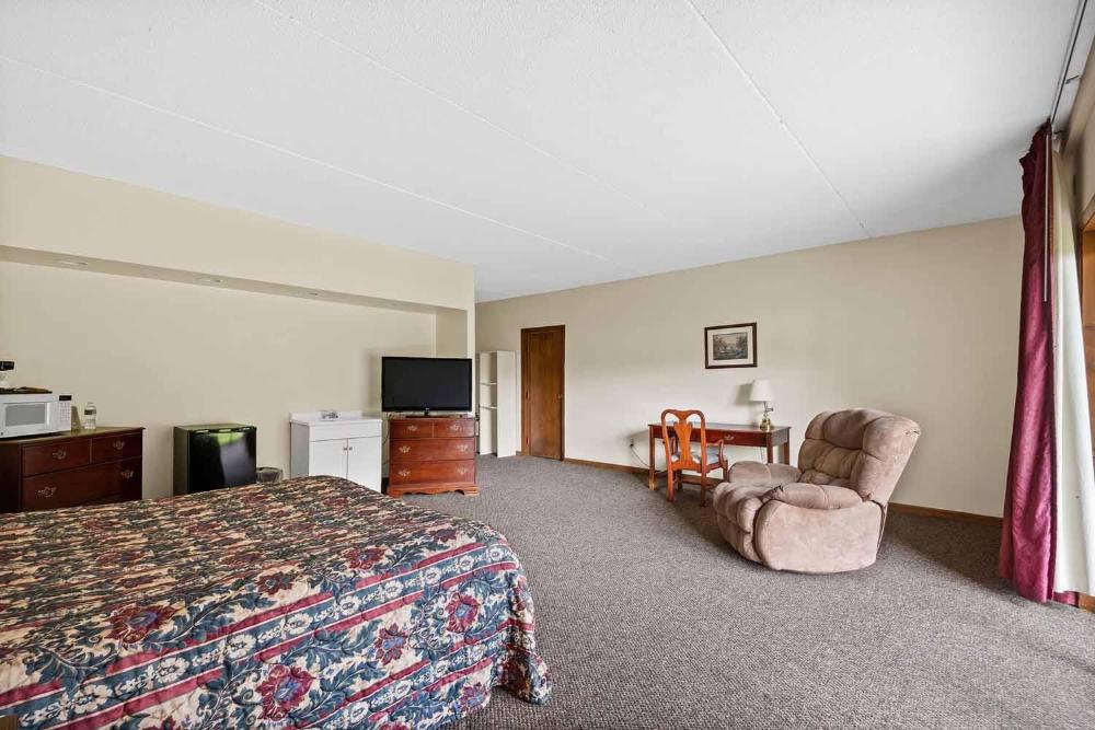King Room